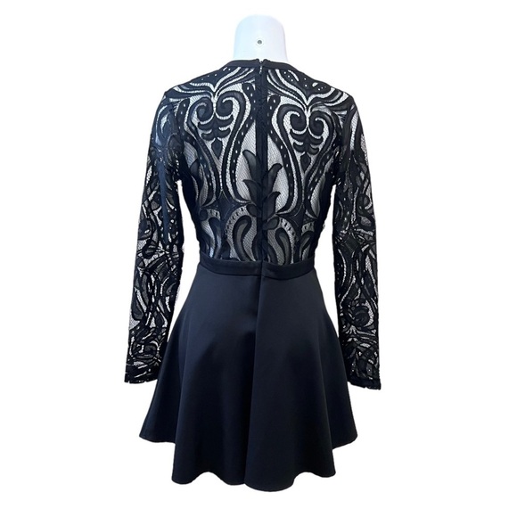 Tobi Black Plunging Vneck Lace Sleeves & Sheer Lace Back Mini Dress Size Medium - Picture 3 of 11